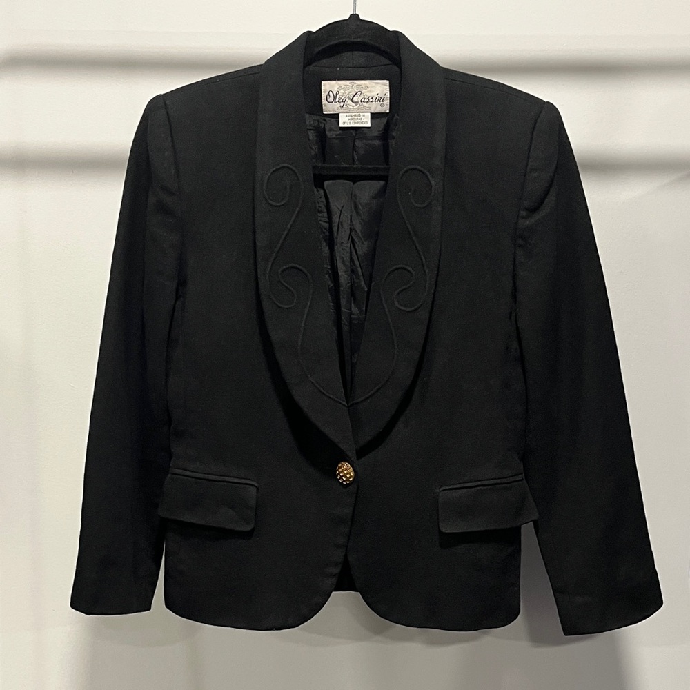 Oleg Cassini Black Blazer with Gold Accent